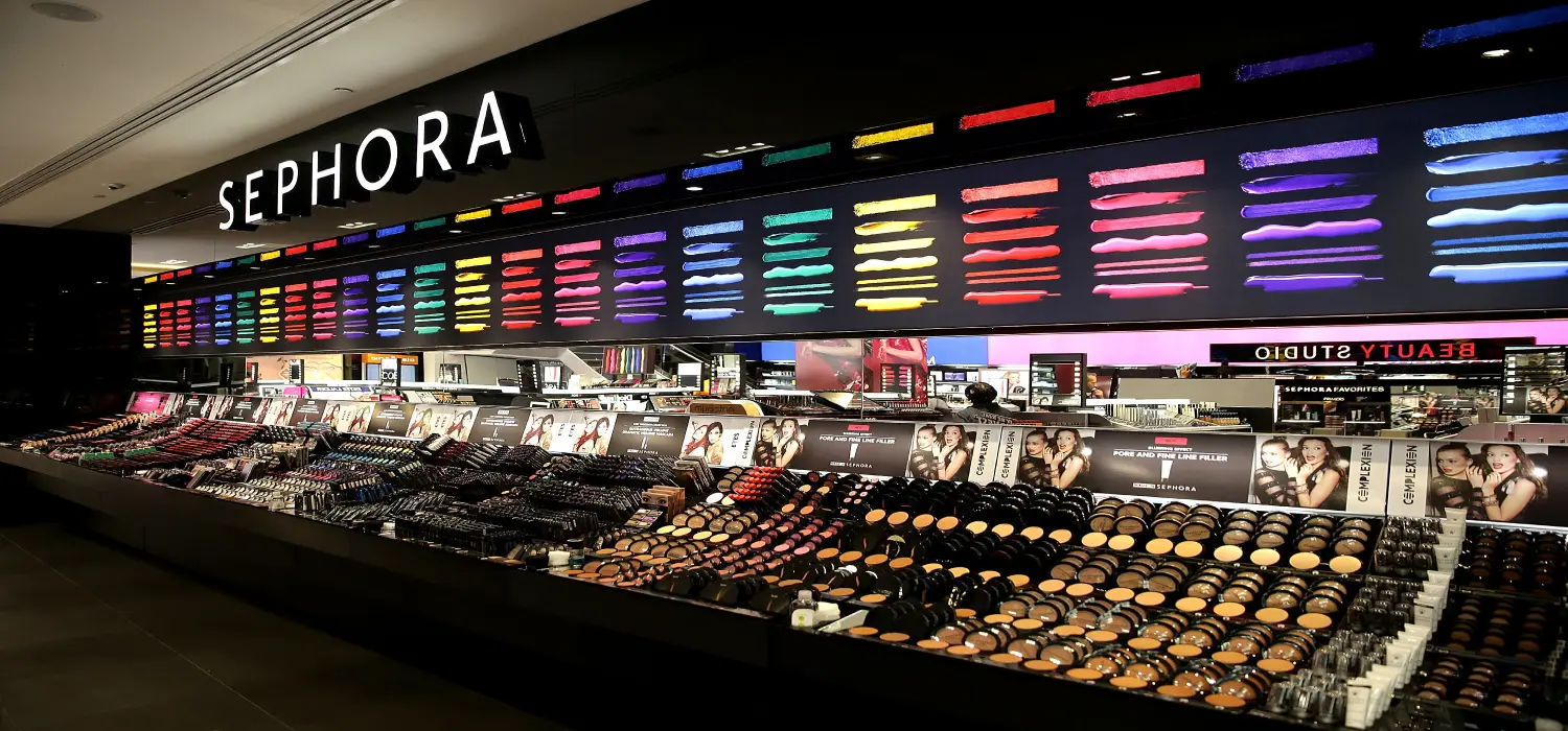 سفورا (SEPHORA)؛ دنیایی از زیبایی در دسترس شما